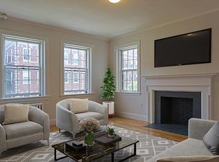 25 Chauncy St #3, Cambridge, MA 02138