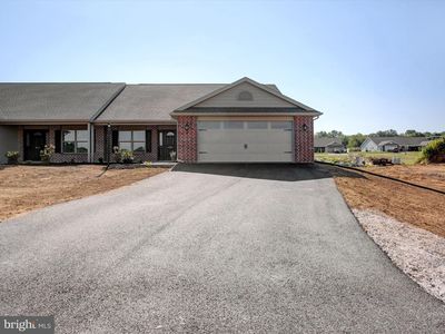 828 Shadyside Dr, Chambersburg, PA, 17202