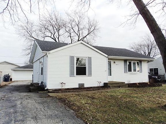 2nd image of 16717 94th Ave