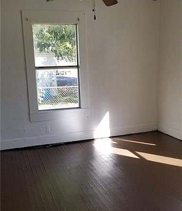2nd image of 1001 Traffic St