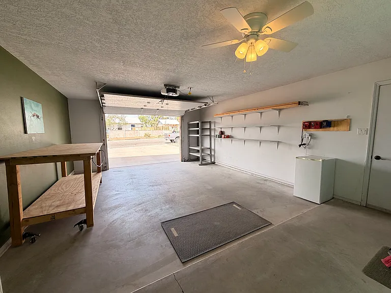 701 Poplar St — Photo 26