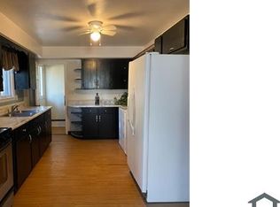 1323 4th Ave #1, Rockford, IL 61104