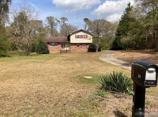 311 Laurel Ln, Florence, SC 29506