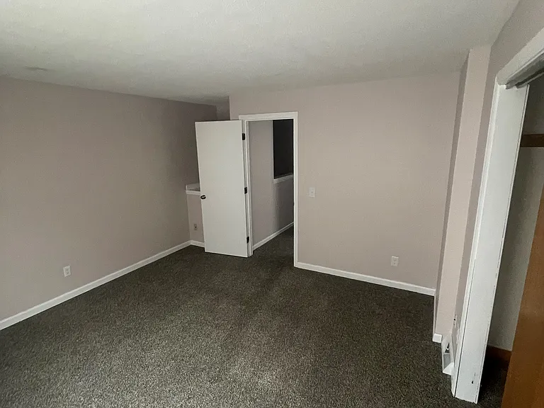 441 Cadwell Dr #441 — Photo 8