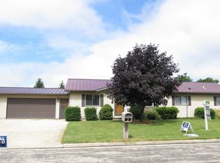 1037 Daniel Dr, Chilton, WI 53014