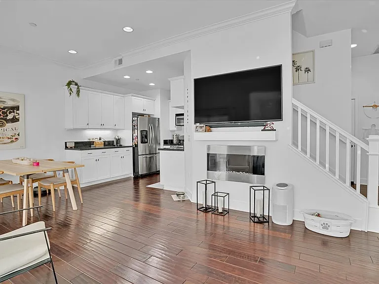 20402 Santa Ana Ave #15 — Photo 7