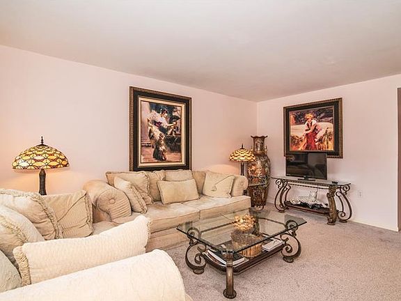 3rd image of 5970 21st St N APT 2
