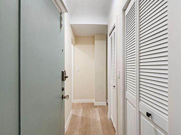 5th image of 535 Taylor St APT 106