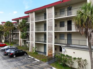3070 NW 48TH Terrace #414, Lauderdale Lakes, FL 33313