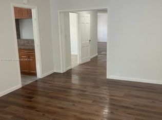213 NW 35th Ave #2, Miami, FL 33125