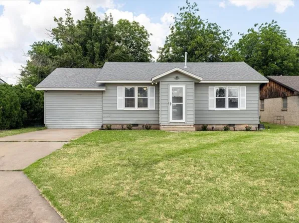 6211 NW Cherry Ave, Lawton, OK 73505