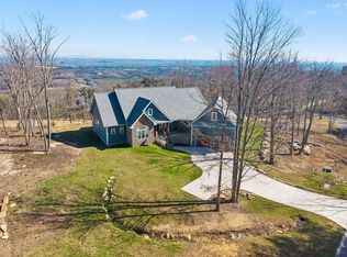 230 Duckwood Ln, Evensville, TN 37332