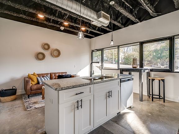 4th image of 293 Plus Park Blvd #208