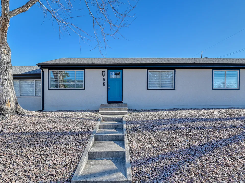 2808 W Uintah St