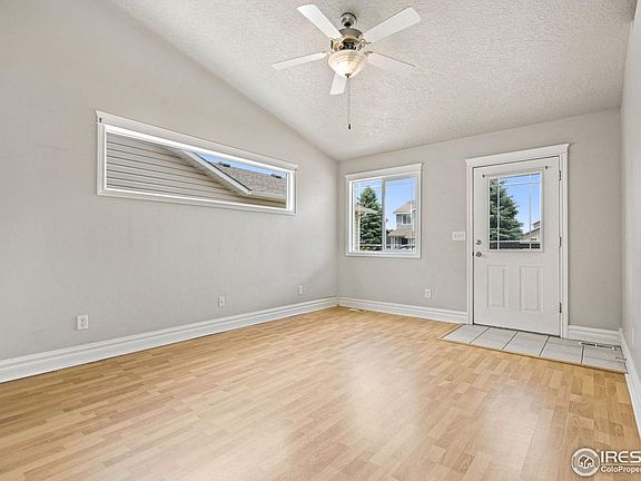 4th image of 4027 Berwick Ln