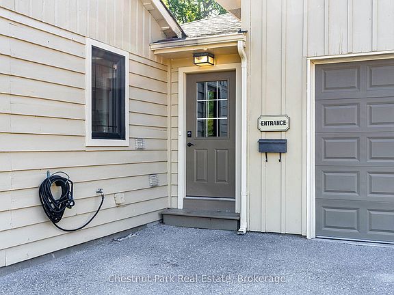5th image of 72 Campbell St