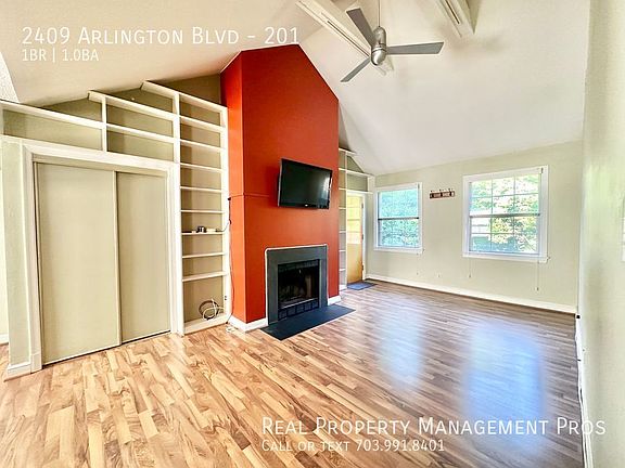 2nd image of 2409 Arlington Blvd APT 201