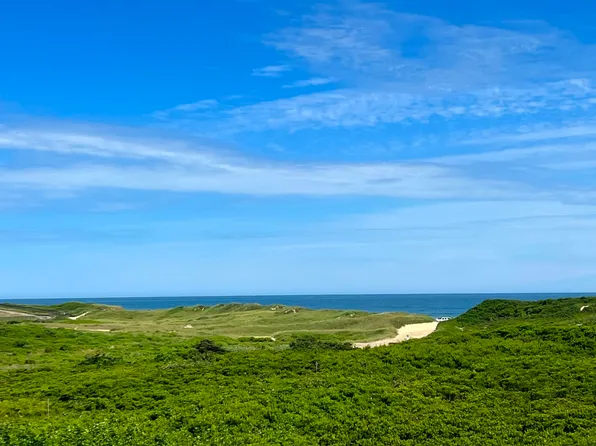 51 W Weweeder Ave, Nantucket, MA 02554