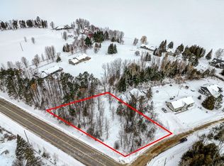 7 Grantham Rd, Horton, ON K7V3Z8