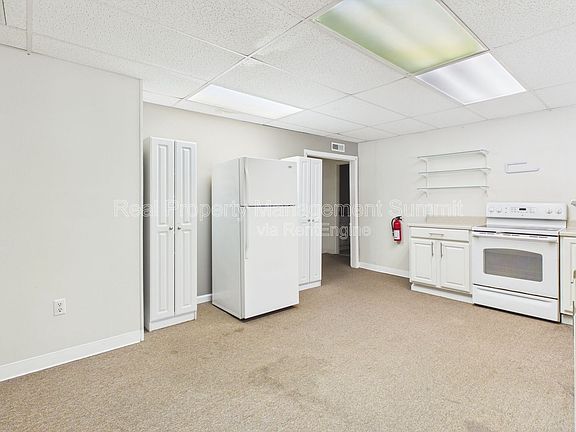 5th image of 2501 N Augusta St #A