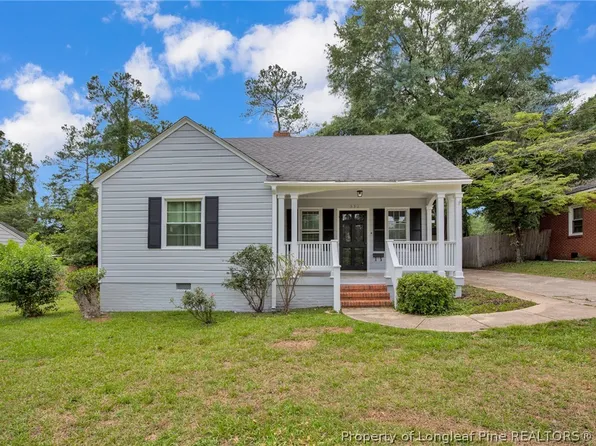332 Pinecrest Dr, Fayetteville, NC 28305