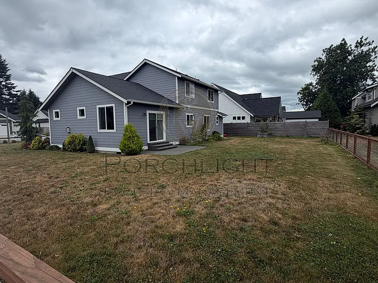 2102 Snowbush St — Photo 2