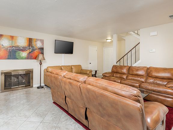 5th image of 7807 Temple Ln