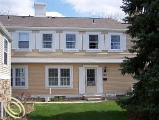1st image of 41721 Onaway Dr #281