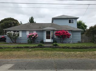 3163 Sheridan Ave, North Bend, OR 97459