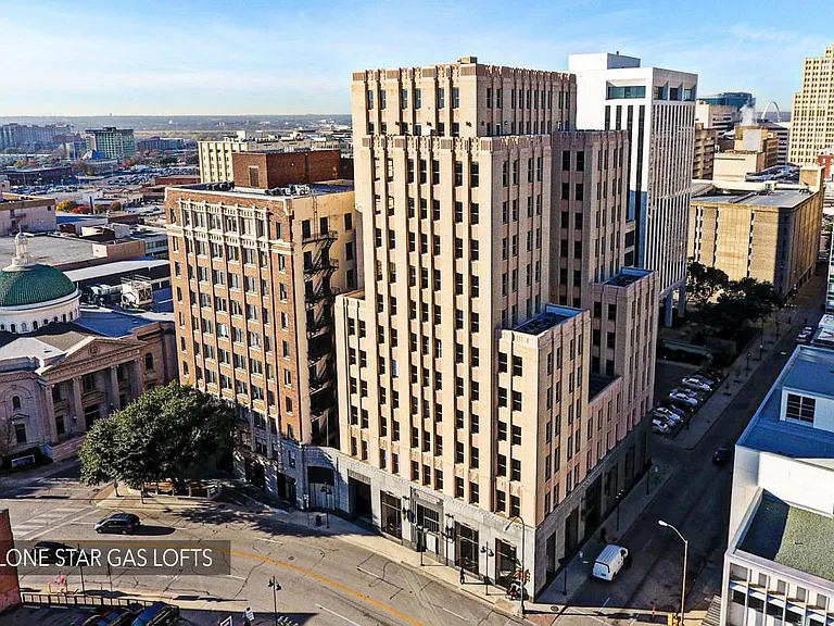 Lone Star Gas Lofts II — Photo 10