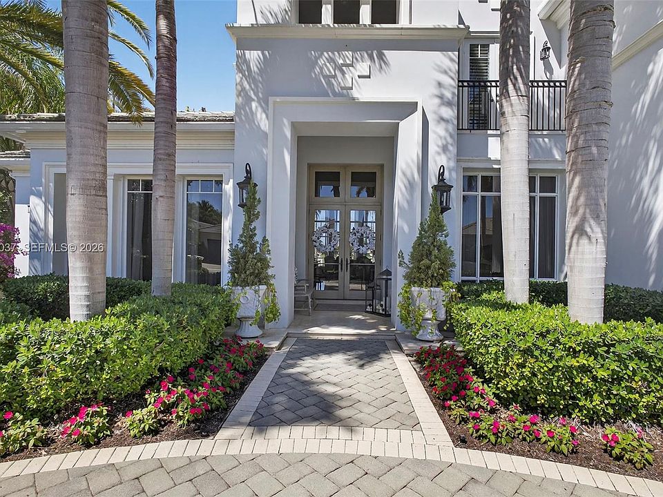 656 Hermitage Cir, Palm Beach Gardens, FL 33410 | MLS #A12023037