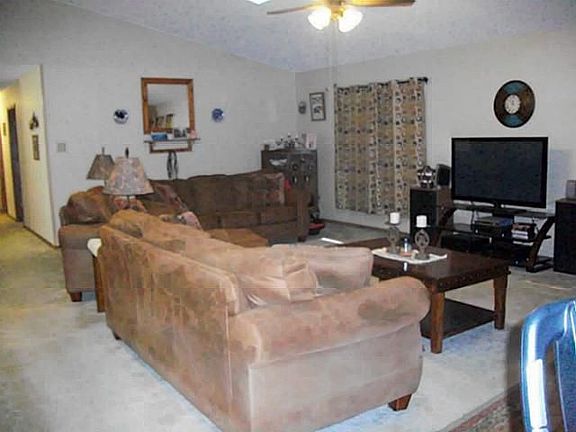 4th image of 205 Shadowridge Dr