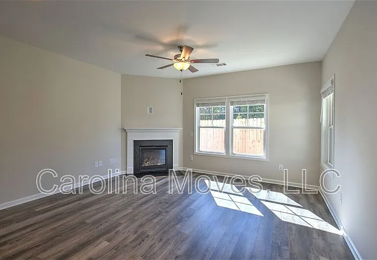 2 Sabine Leaf Ct — Photo 4