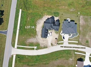 12089 NW Meadow Springs Dr, Johnston, IA 50131