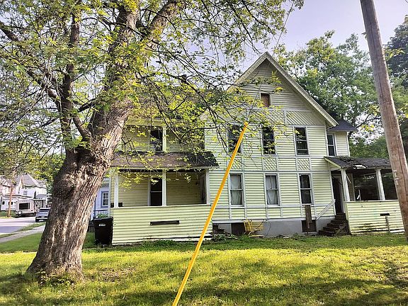 4th image of 22 Woodside Ave