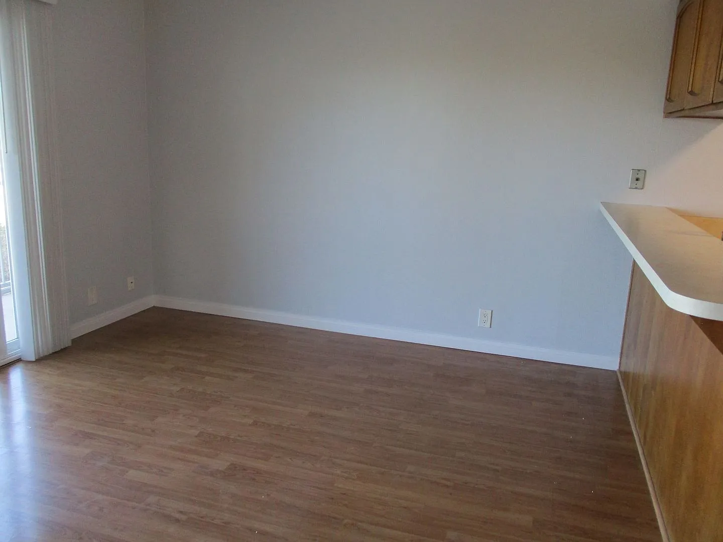 Desirable Pt Loma 1 Bdr 1 Ba 2nd floor apartment — Photo 4