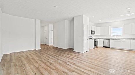 3rd image of 1528 Chickasaw Way