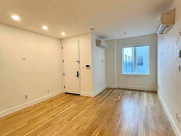 4th image of 200 Linden Blvd #3F