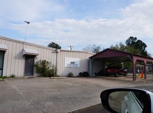 305 Faye Ave #C, Pocola, OK 74902