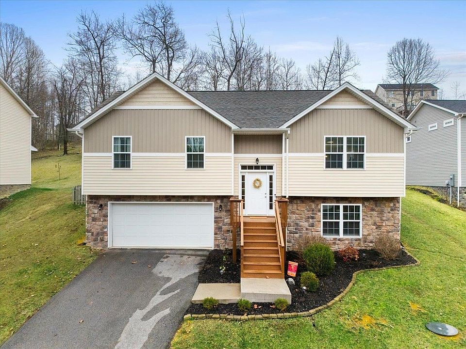 1st image of 1041 Saint Clair Ln