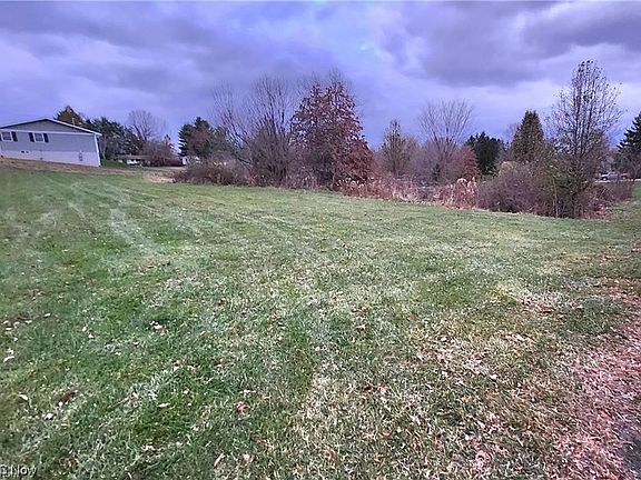 4th image of Dillon Hills Dr