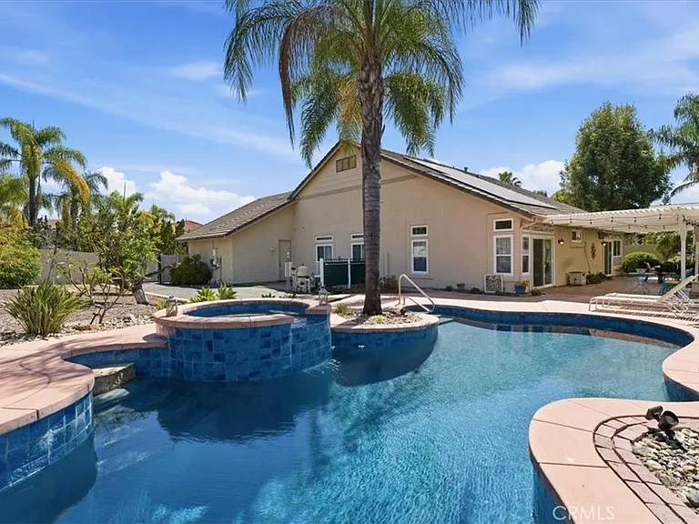 2749 Silver Oak Pl — Photo 35
