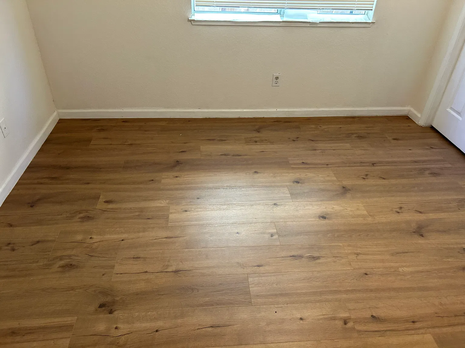 3 bed, 1519 sqft, $2,575 — Photo 4