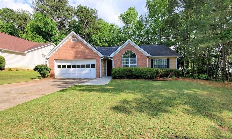 1st image of 385 Paris Dr