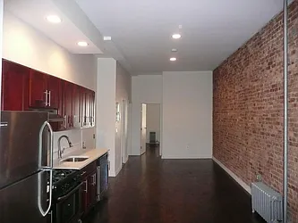 Rented by Urban Ambiance