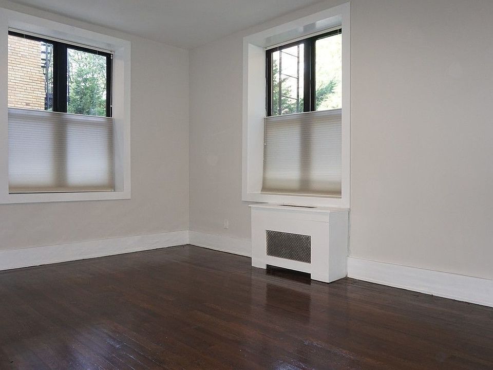 1st image of 855 Ocean Ave #A5