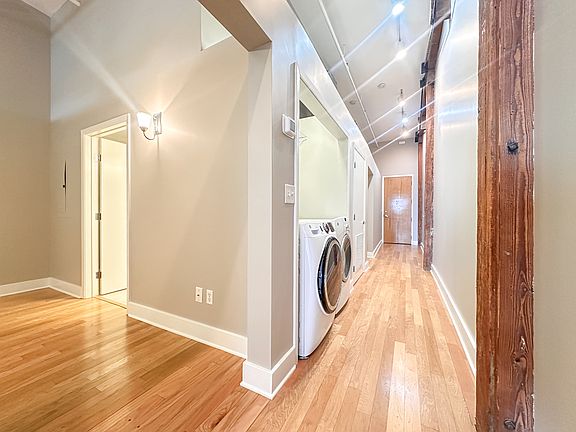 5th image of 200 Main St APT 610