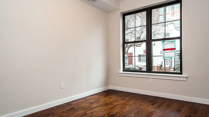 Rented by Nooklyn NYC LLC | media 17