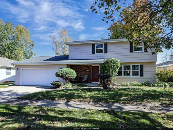 2524 Hillwood Ct, Appleton, WI 54911