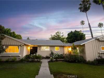 18328 San Fernando Mission Blvd, Porter Ranch, CA, 91326